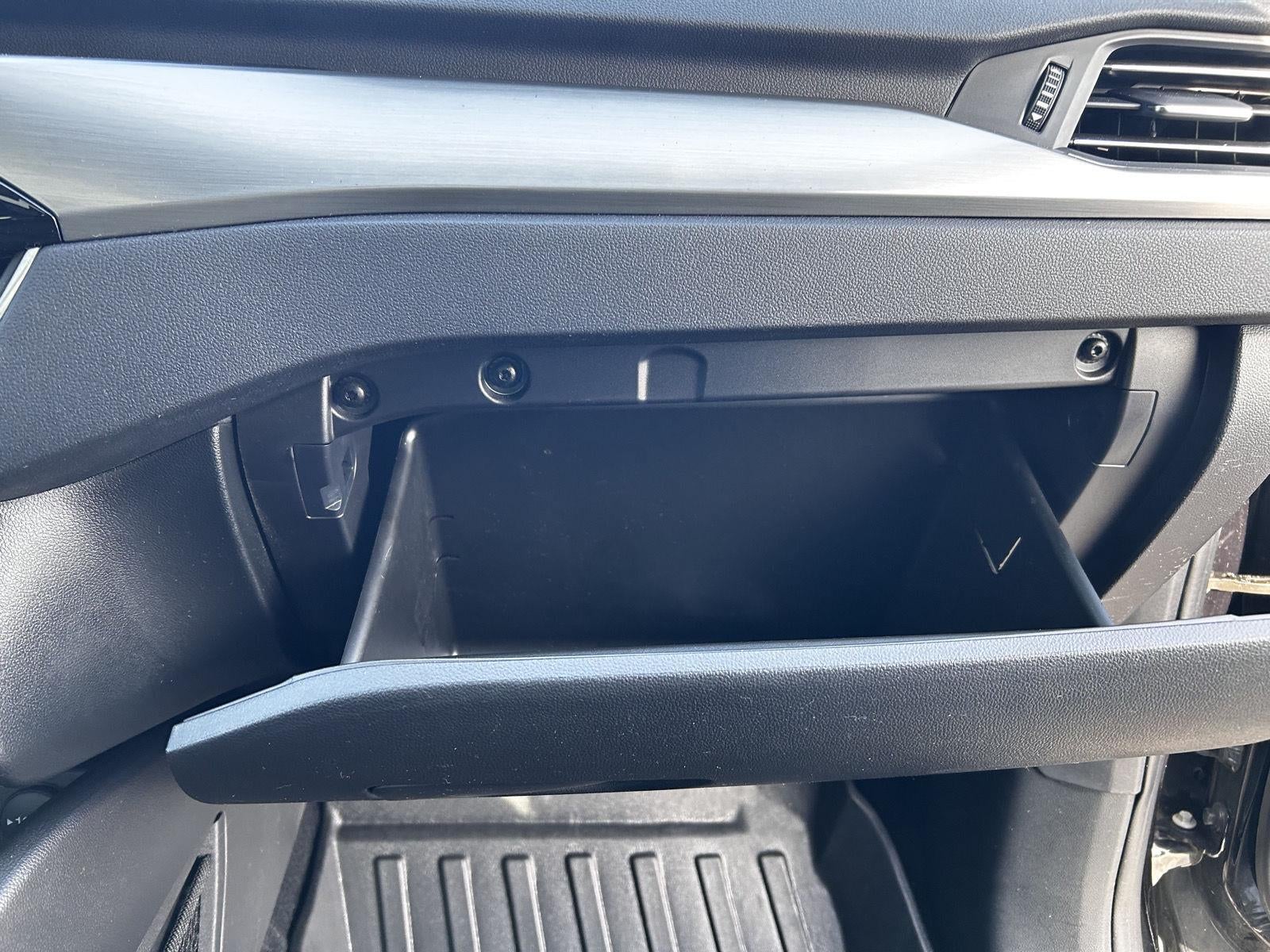 2022 Ford Escape Hybrid Titanium