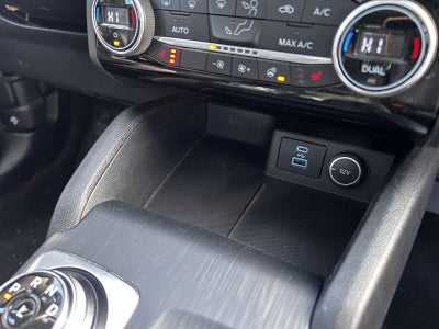 2021 Ford Escape Hybrid Titanium