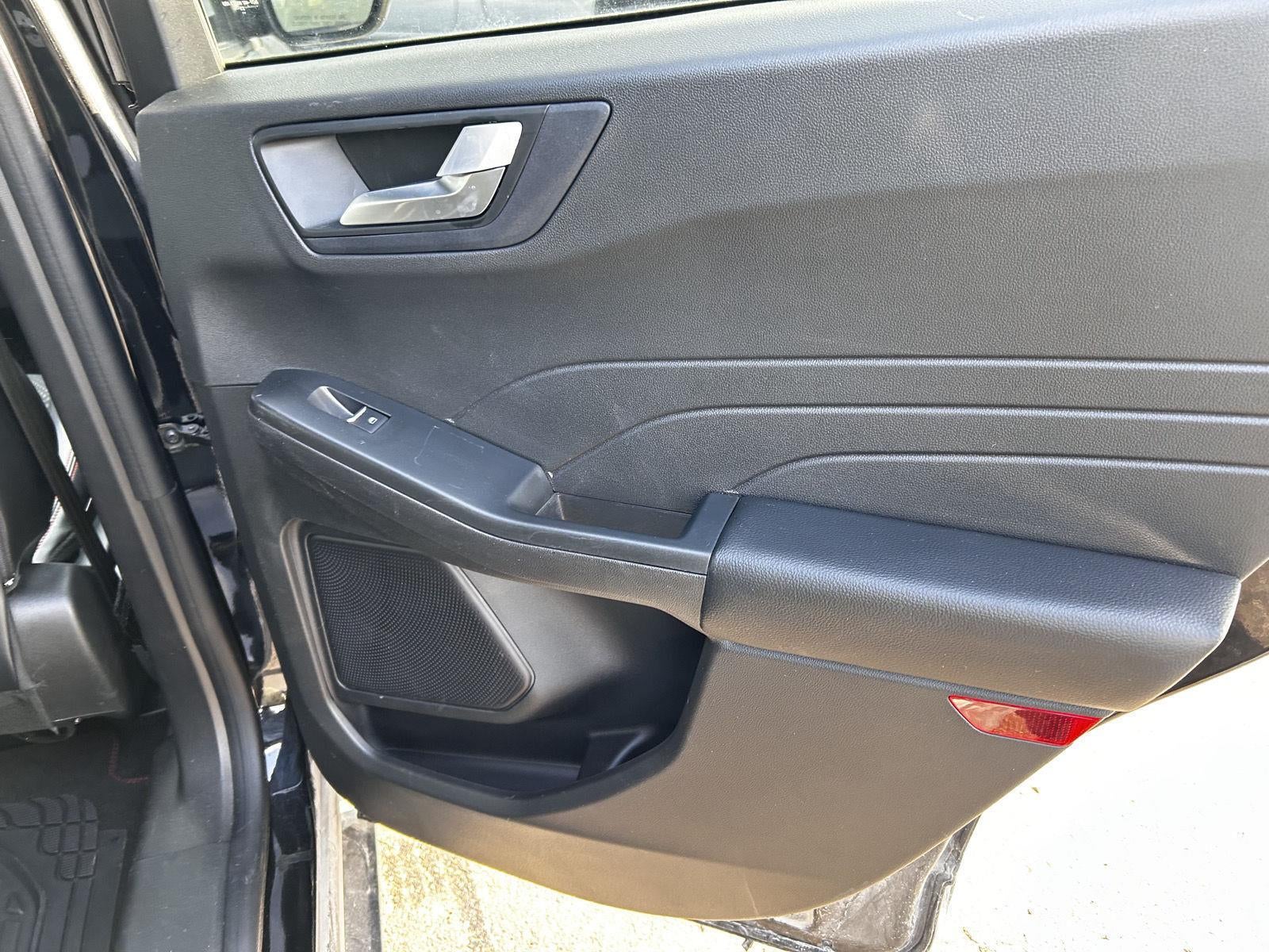 2023 Ford ESCAPE SUV