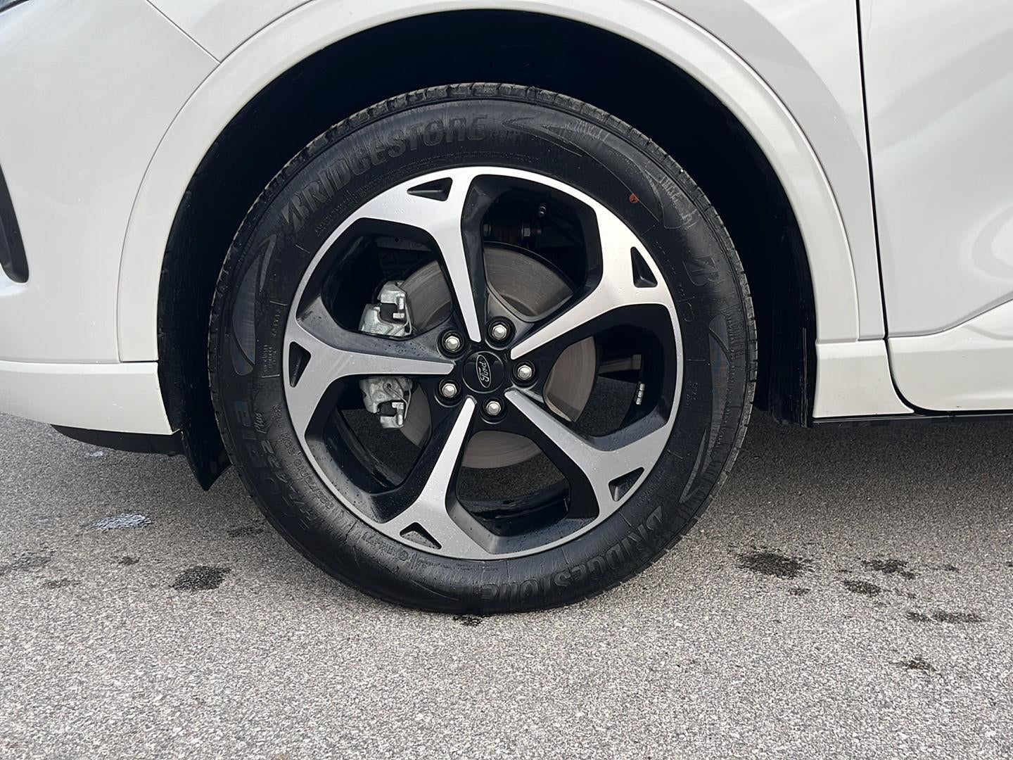 2023 Ford Escape ST-Line Select