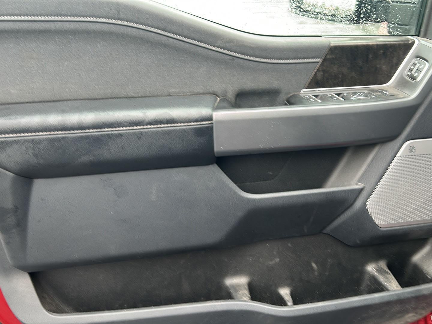 2024 Ford Super Duty F-350 Lariat