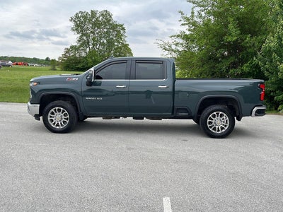 2025 Chevrolet Silverado 3500HD LTZ