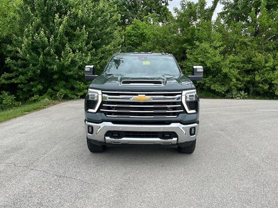 2025 Chevrolet Silverado 3500HD LTZ