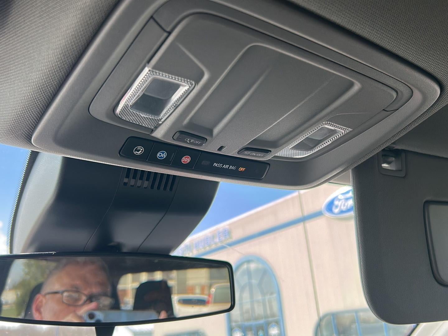 2022 Chevrolet SILVERADO 1500 4WD CREW CAB 147 CUSTOM