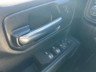 2022 Chevrolet SILVERADO 1500 4WD CREW CAB 147 CUSTOM