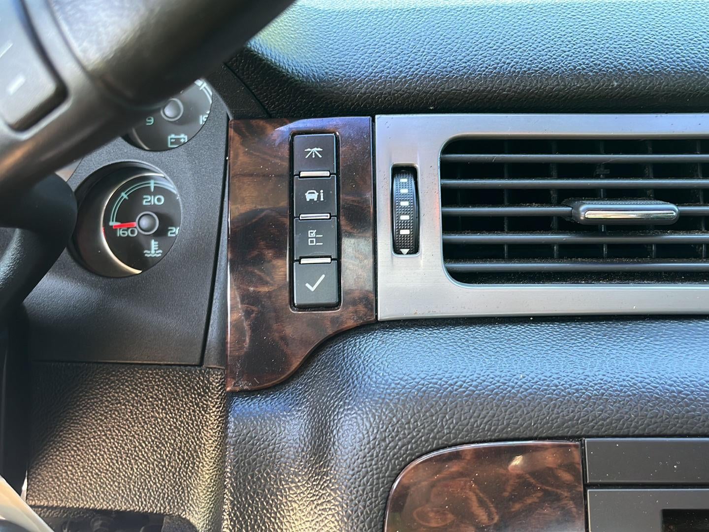 2014 GMC Sierra 3500HD SRW Denali