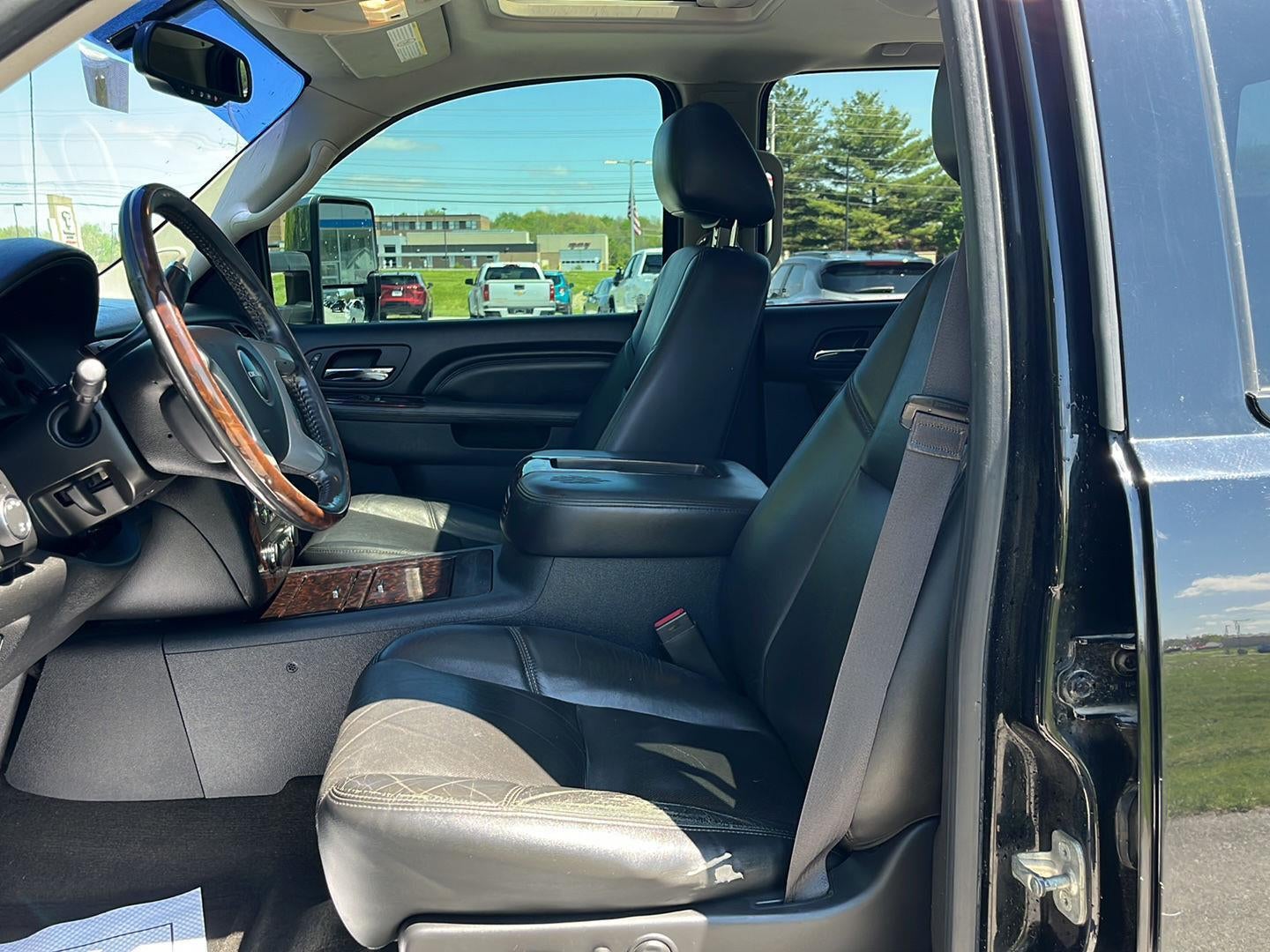 2014 GMC Sierra 3500HD SRW Denali