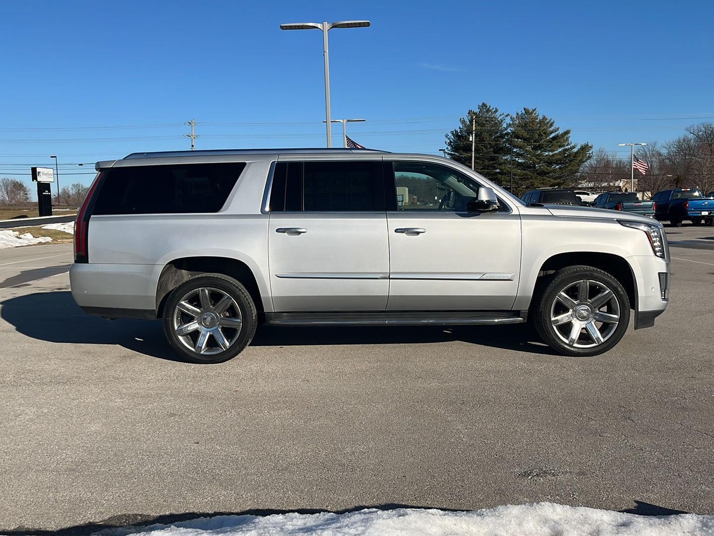 2020 Cadillac Escalade ESV Luxury