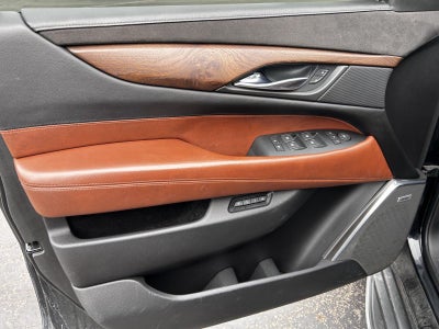 2017 Cadillac Escalade Luxury