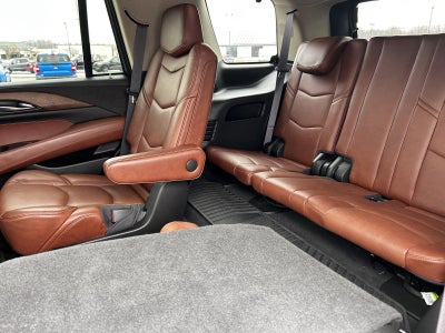 2017 Cadillac Escalade Luxury