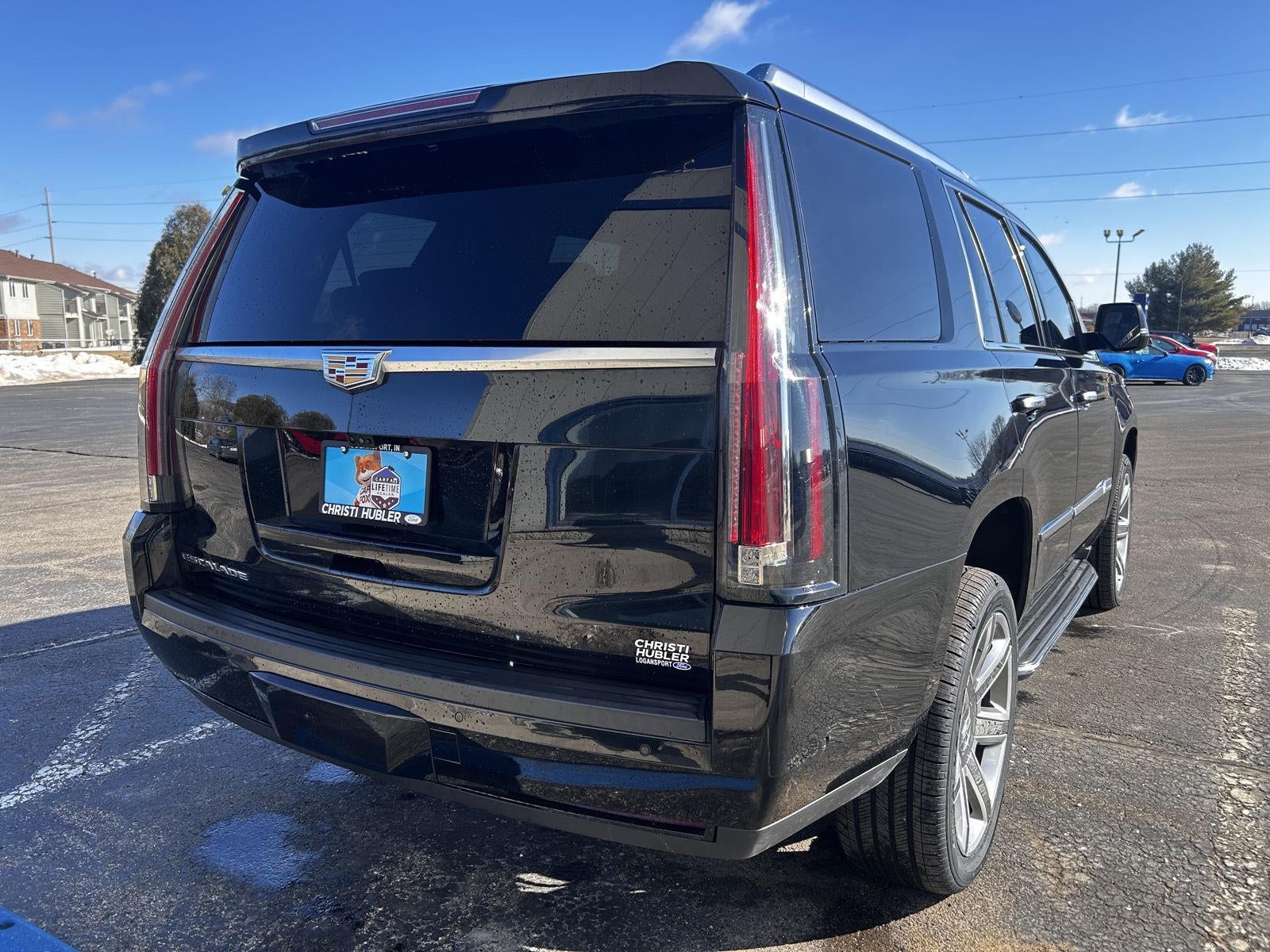 2017 Cadillac Escalade Luxury