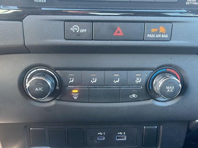 2024 Nissan Frontier SV