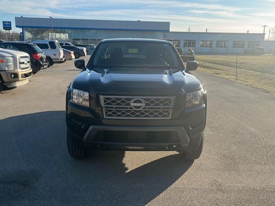 2024 Nissan Frontier SV