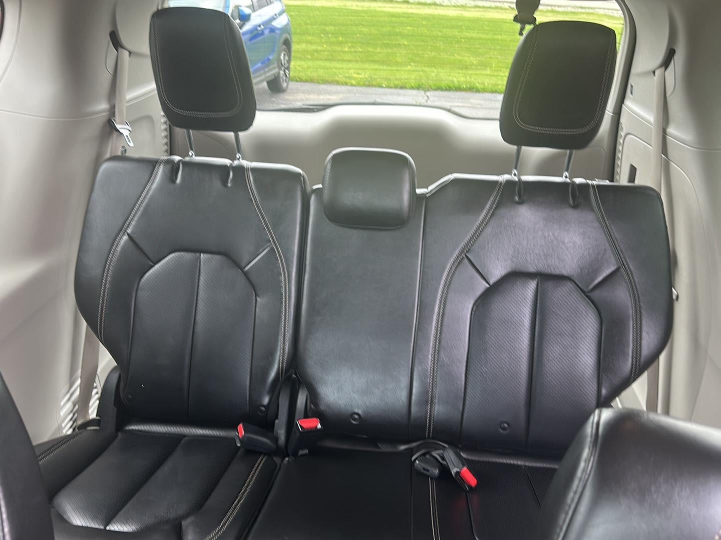 2020 Chrysler Voyager LXI
