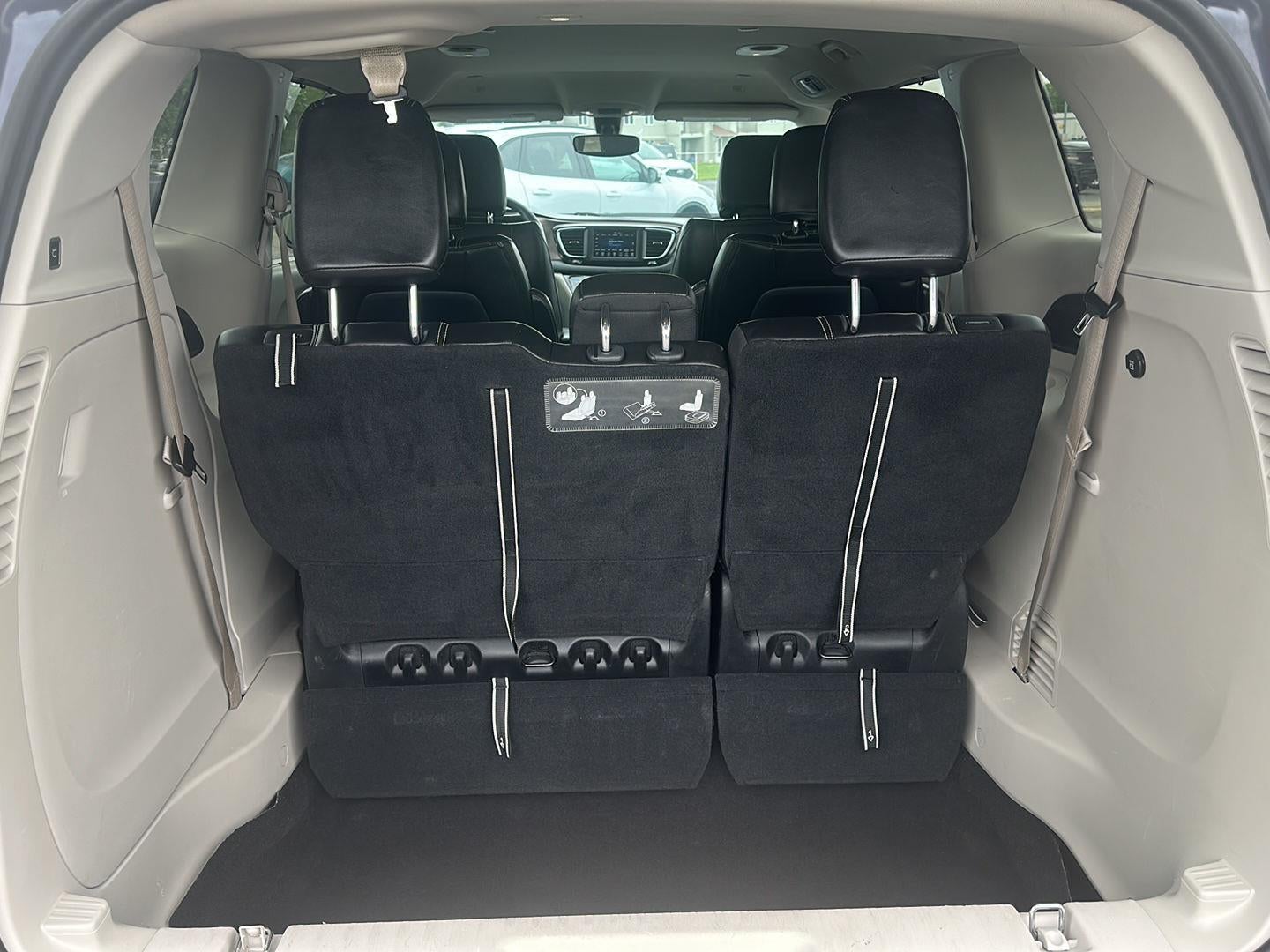 2020 Chrysler Voyager LXI