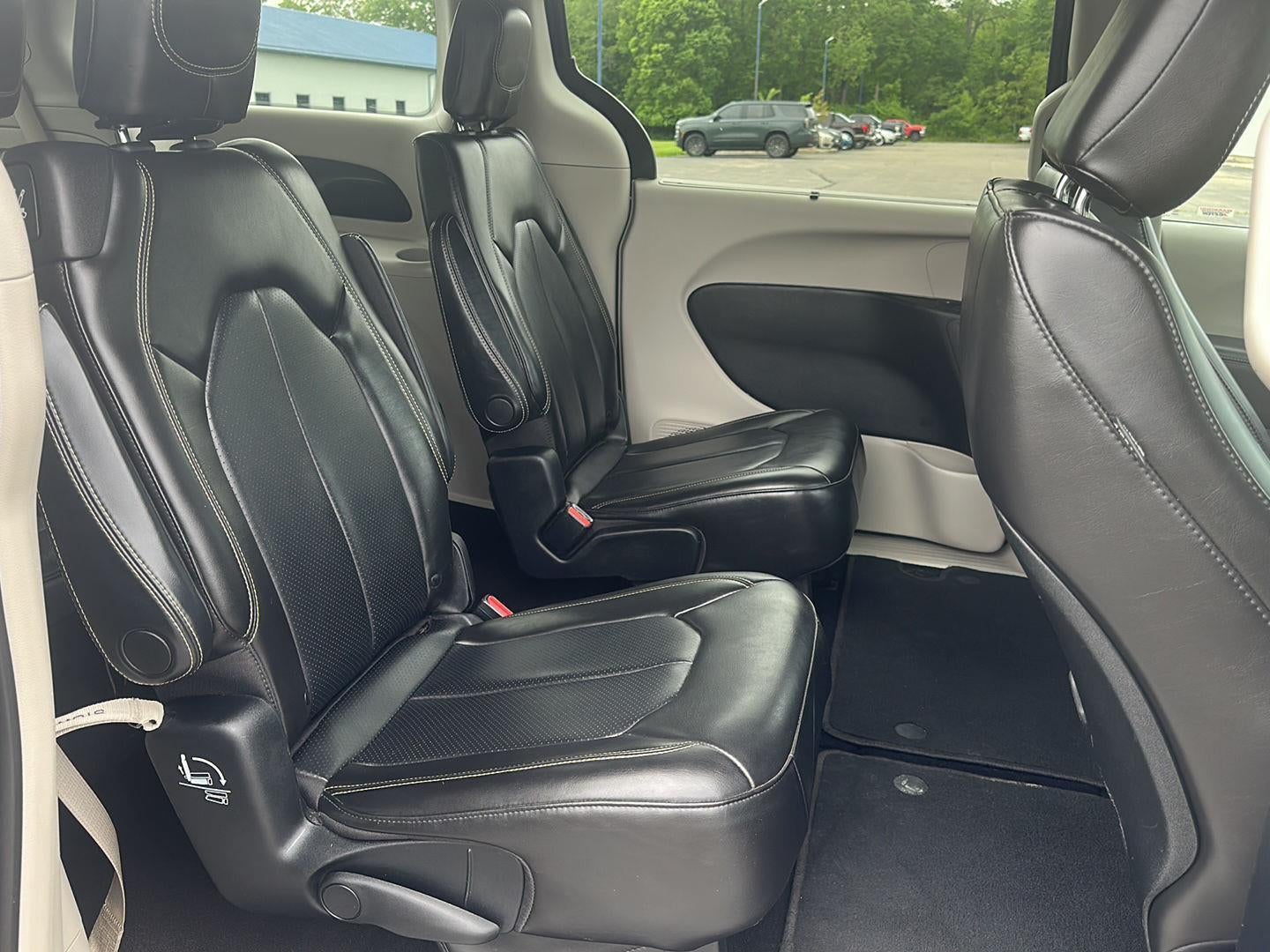 2020 Chrysler Voyager LXI
