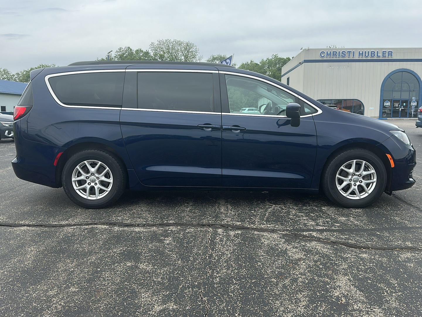 2020 Chrysler Voyager LXI