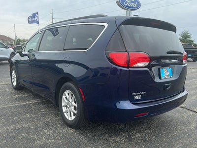 2020 Chrysler Voyager LXI