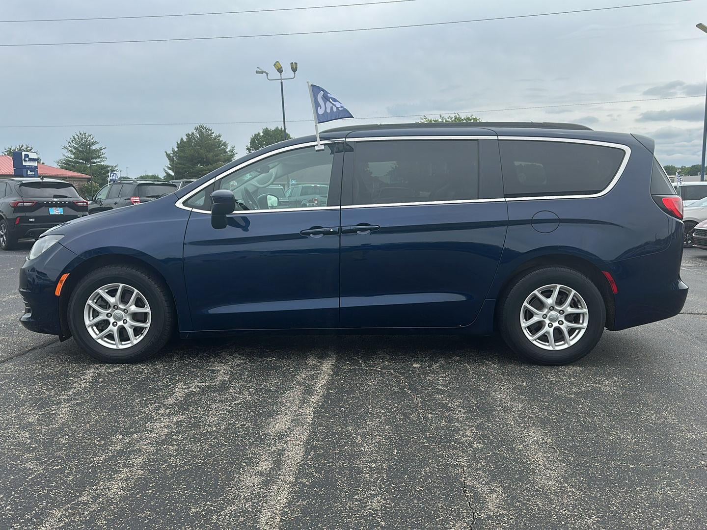 2020 Chrysler Voyager LXI