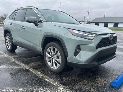 2022 Toyota RAV4 XLE Premium