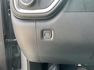 2021 GMC SIERRA 1500 4WD CREW CAB 147 SLT