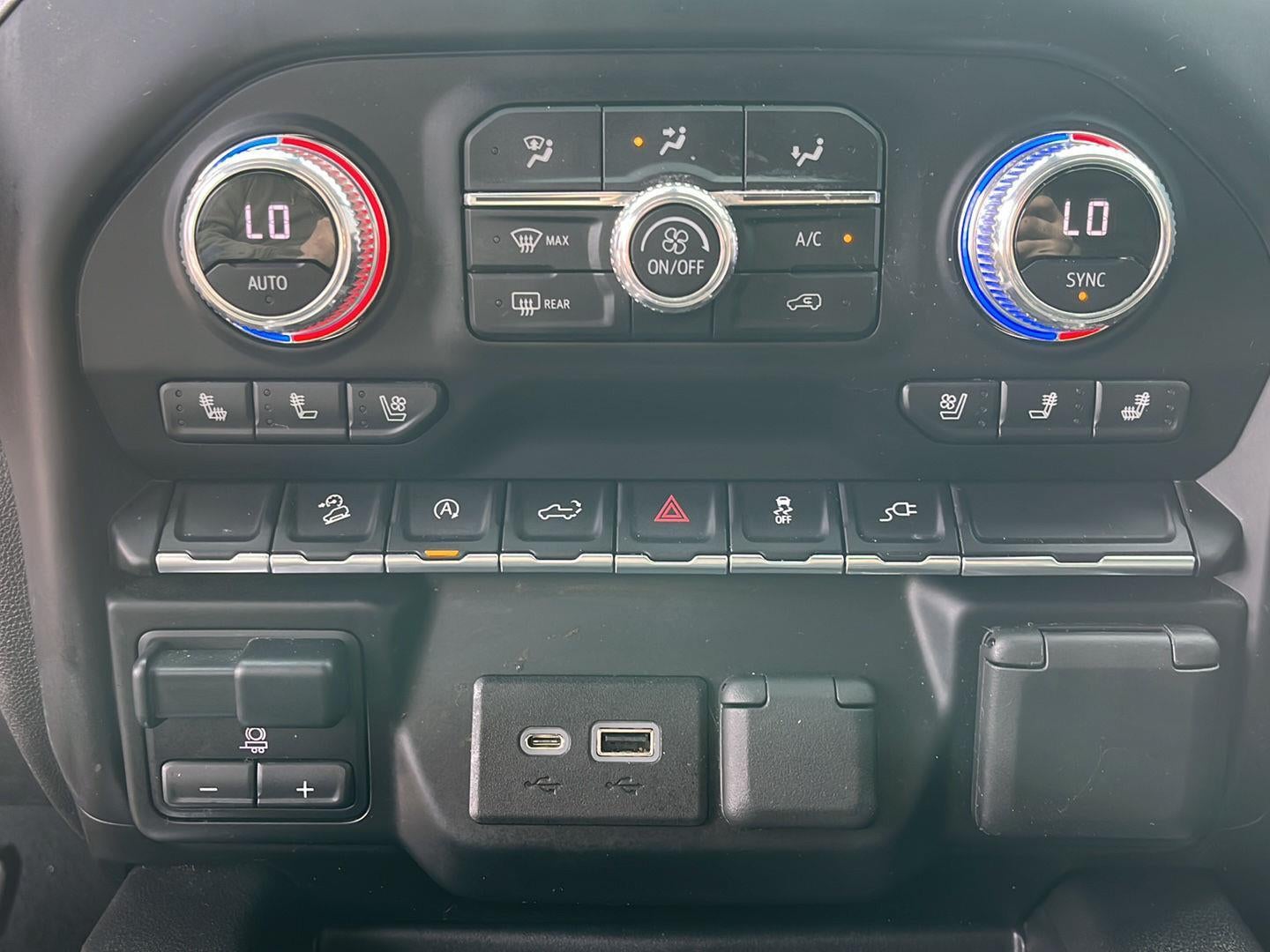 2021 GMC SIERRA 1500 4WD CREW CAB 147 SLT