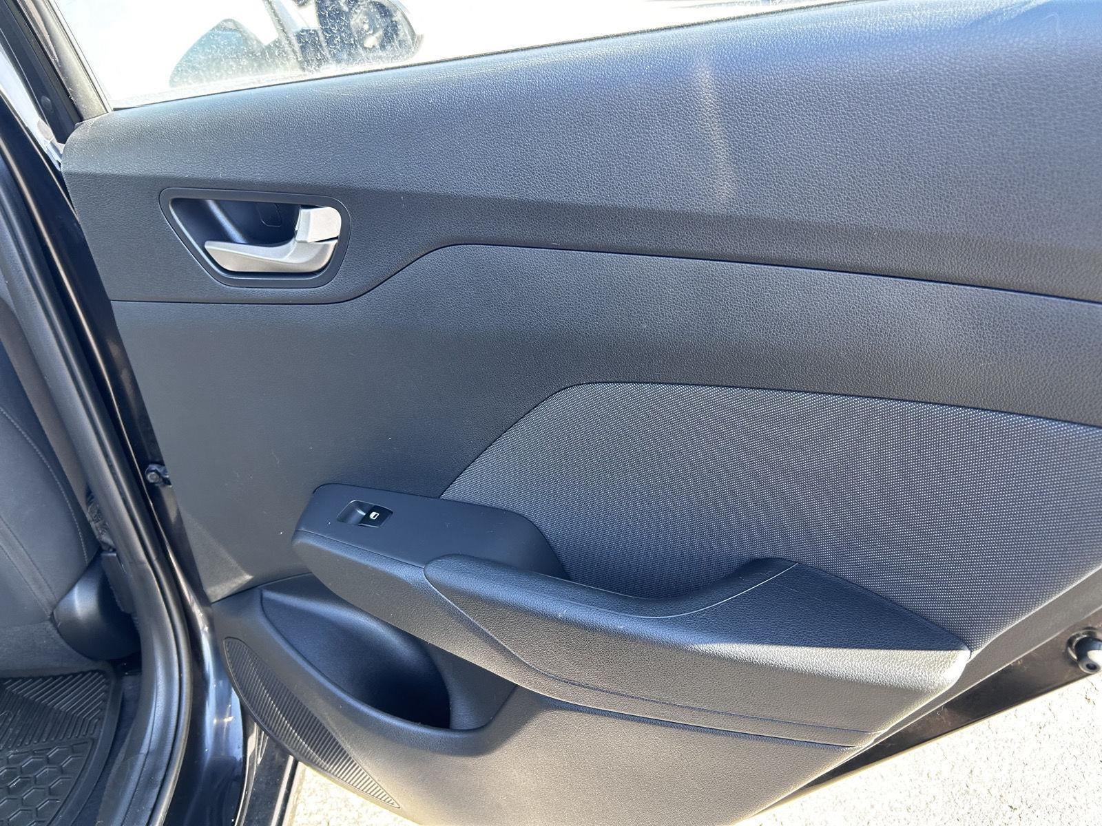 2019 Hyundai Accent SE