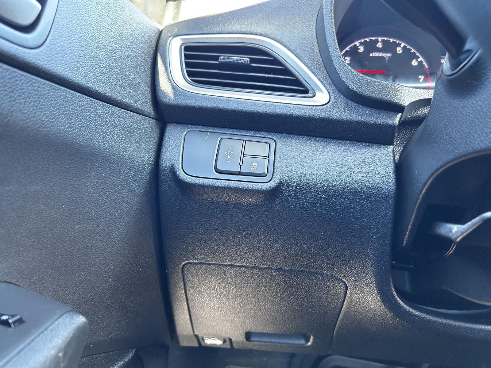 2019 Hyundai Accent SE