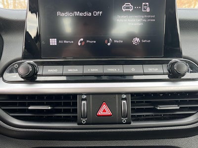 2024 Kia FORTE LXS IVT