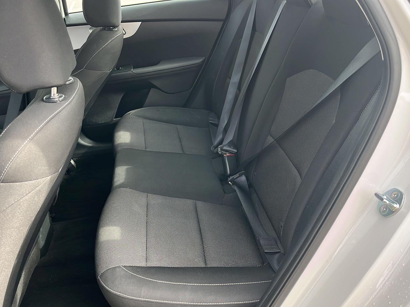 2024 Kia FORTE LXS IVT