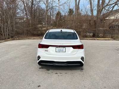 2024 Kia FORTE LXS IVT