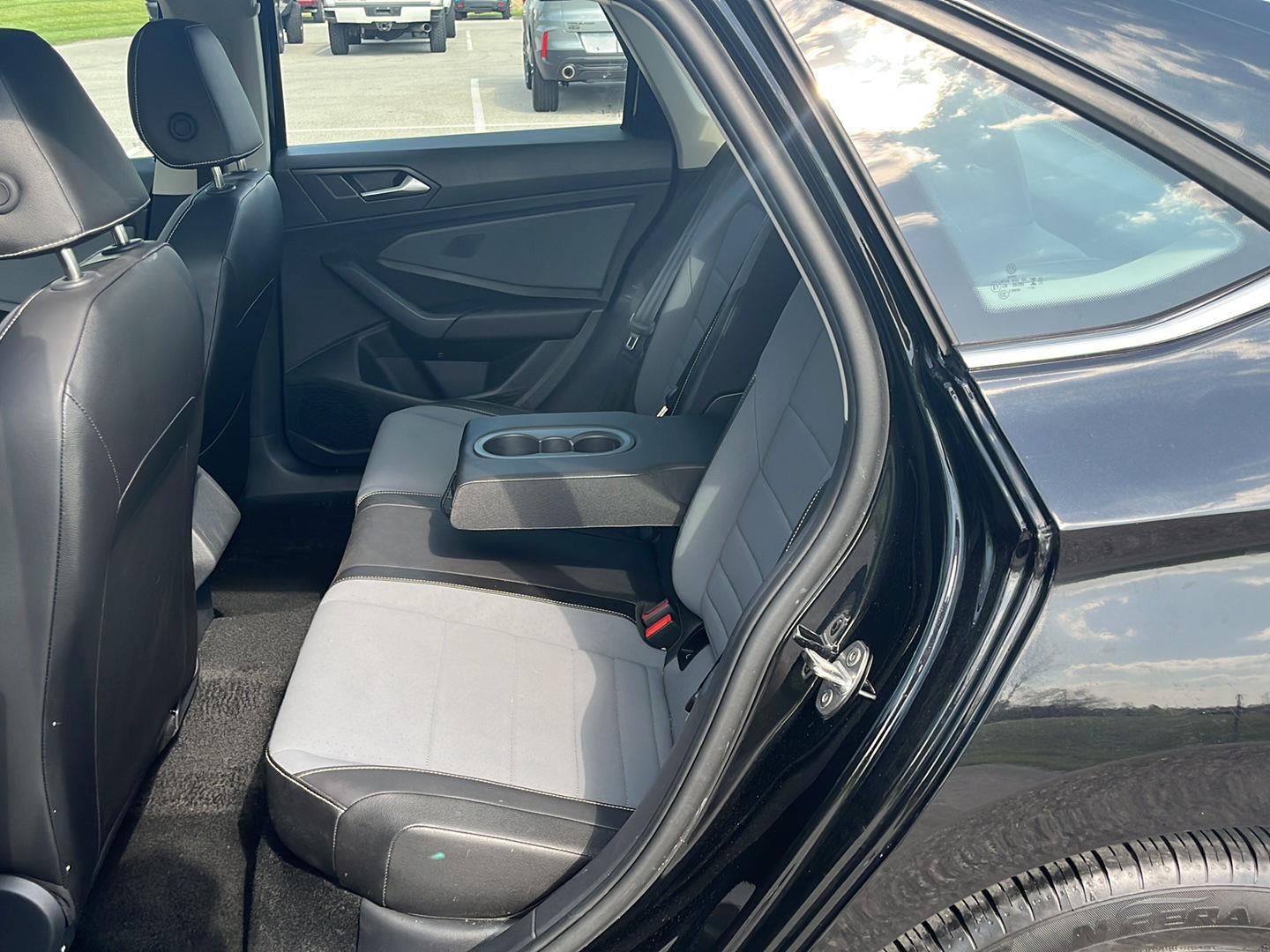 2025 Volkswagen Jetta SE
