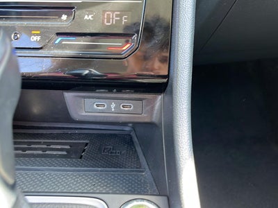 2025 Volkswagen JETTA SE AUTO