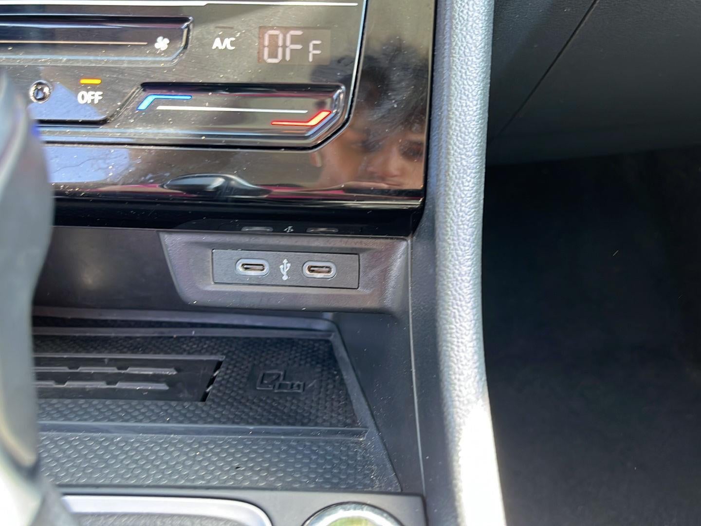 2025 Volkswagen JETTA SE AUTO