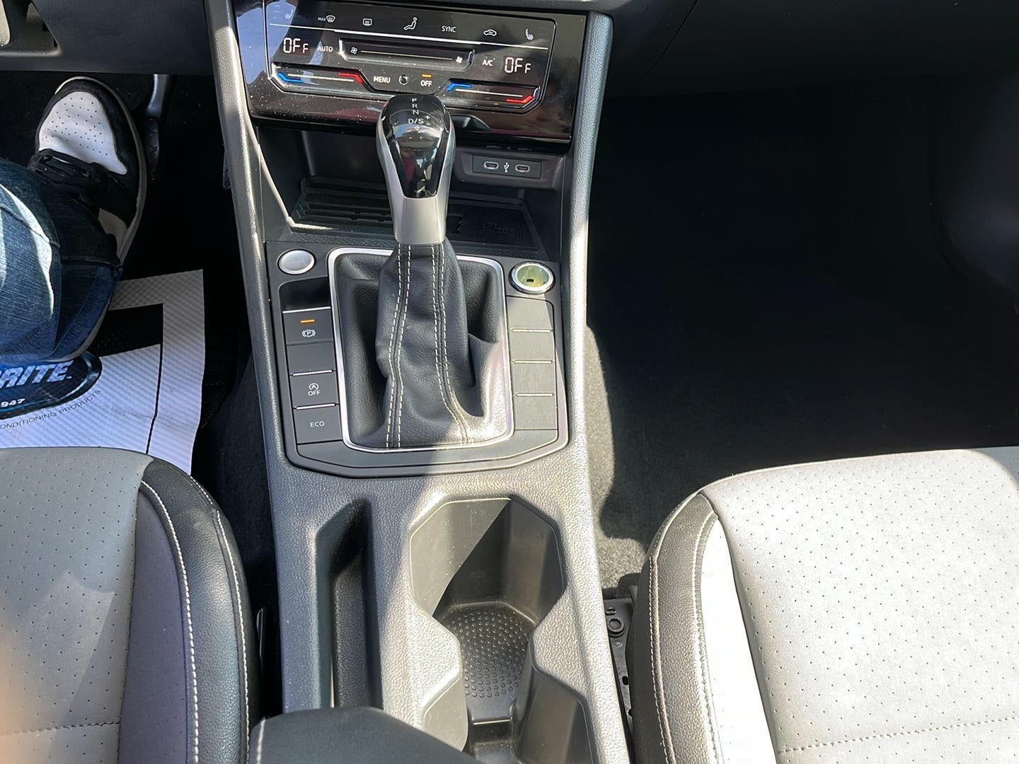 2025 Volkswagen JETTA SE AUTO