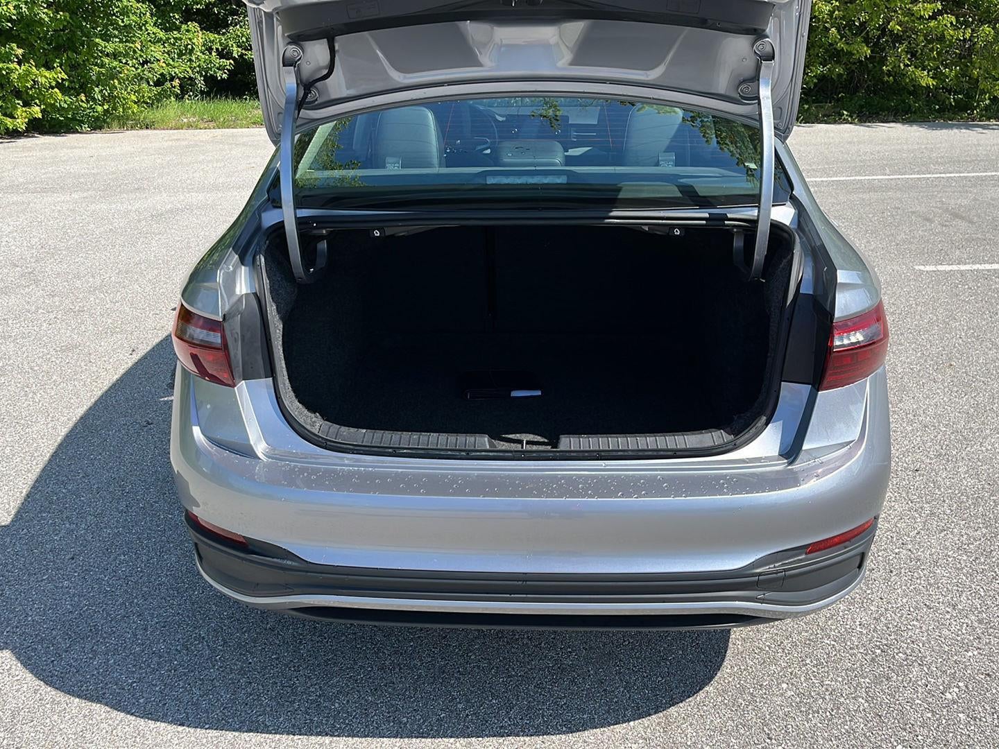 2025 Volkswagen JETTA SE AUTO