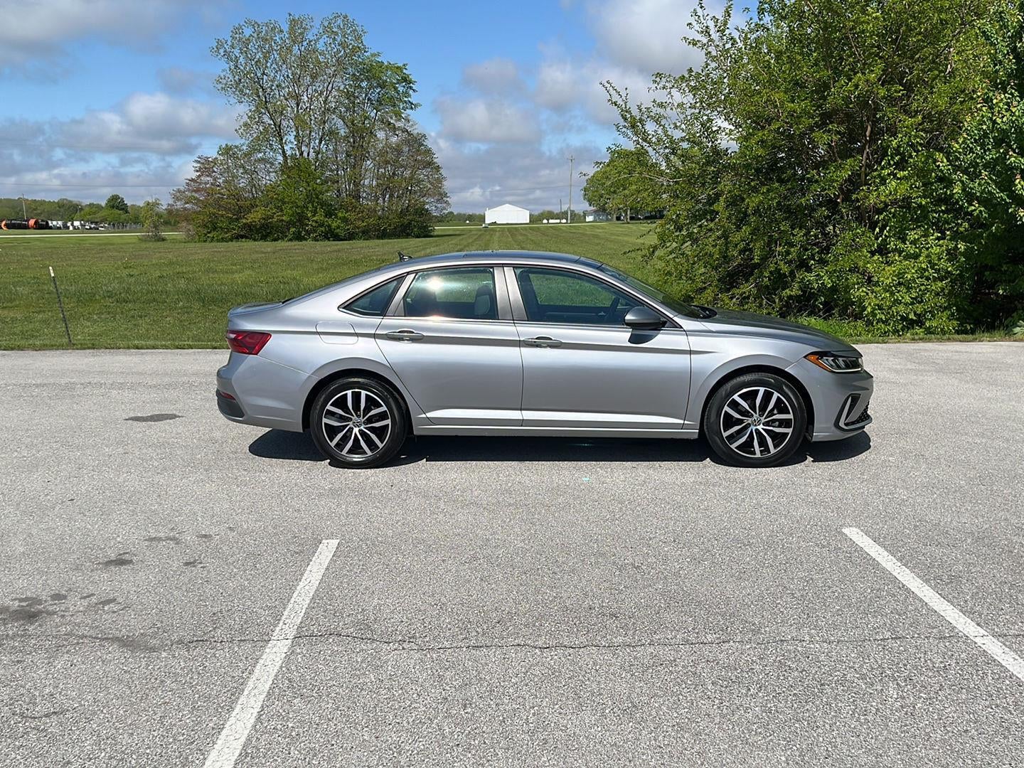 2025 Volkswagen JETTA SE AUTO