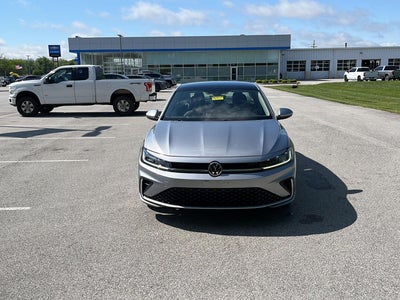 2025 Volkswagen JETTA SE AUTO