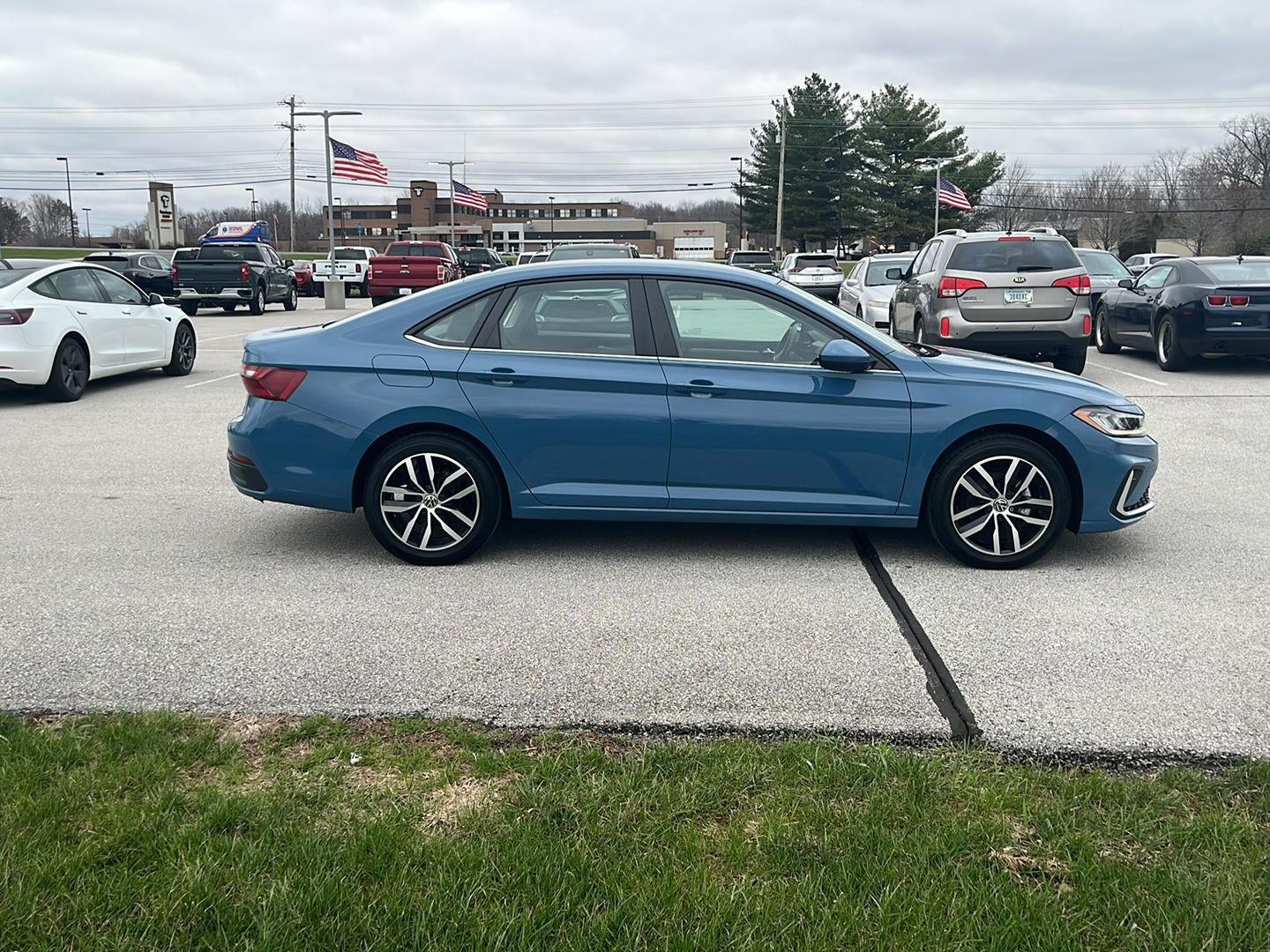 2025 Volkswagen Jetta SE