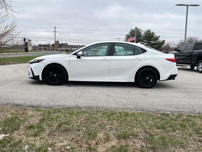 2025 Toyota CAMRY XSE