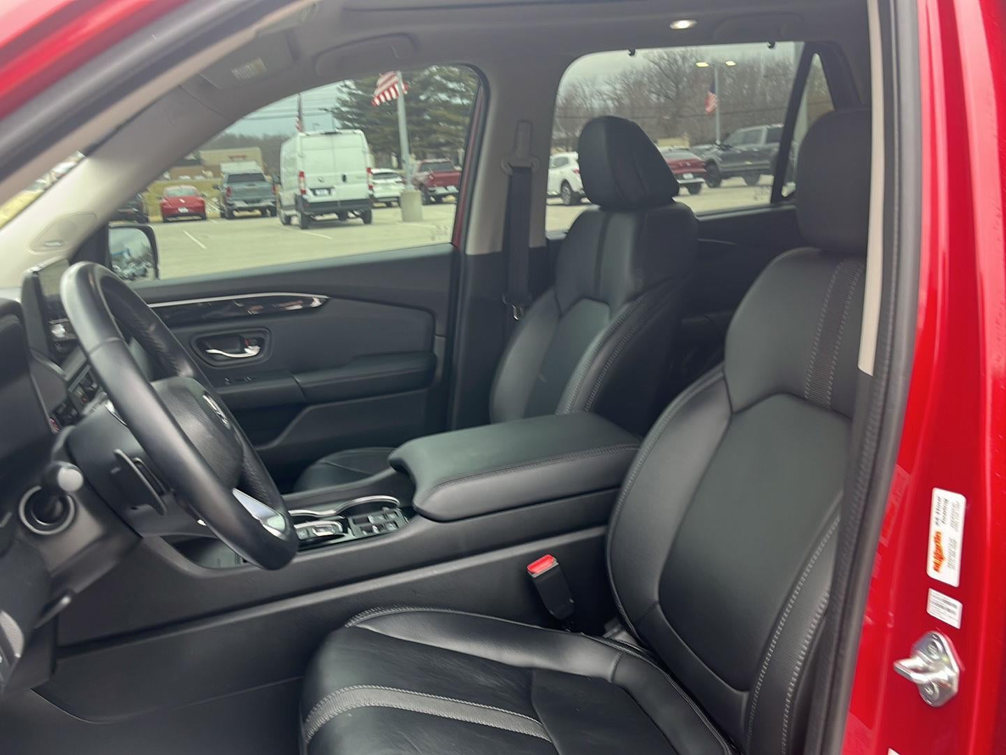 2023 Honda Pilot Touring