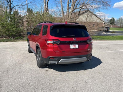 2023 Honda Pilot Touring