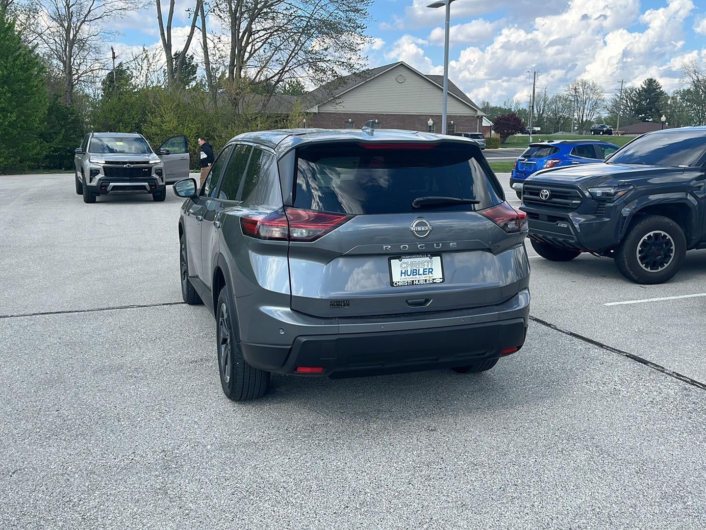 2024 Nissan Rogue SV