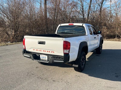 2017 Toyota Tacoma SR5