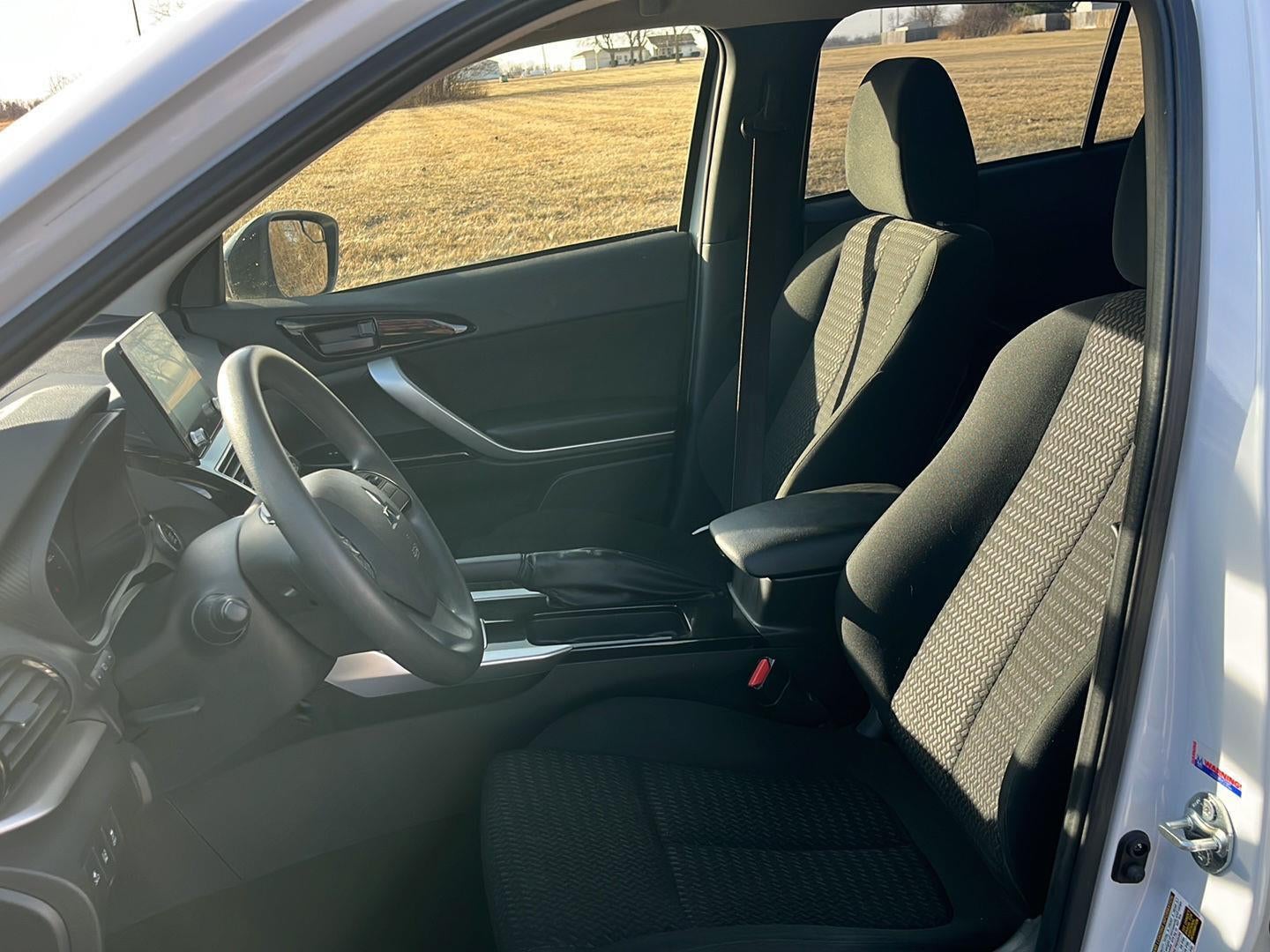 2024 Mitsubishi Eclipse Cross LE