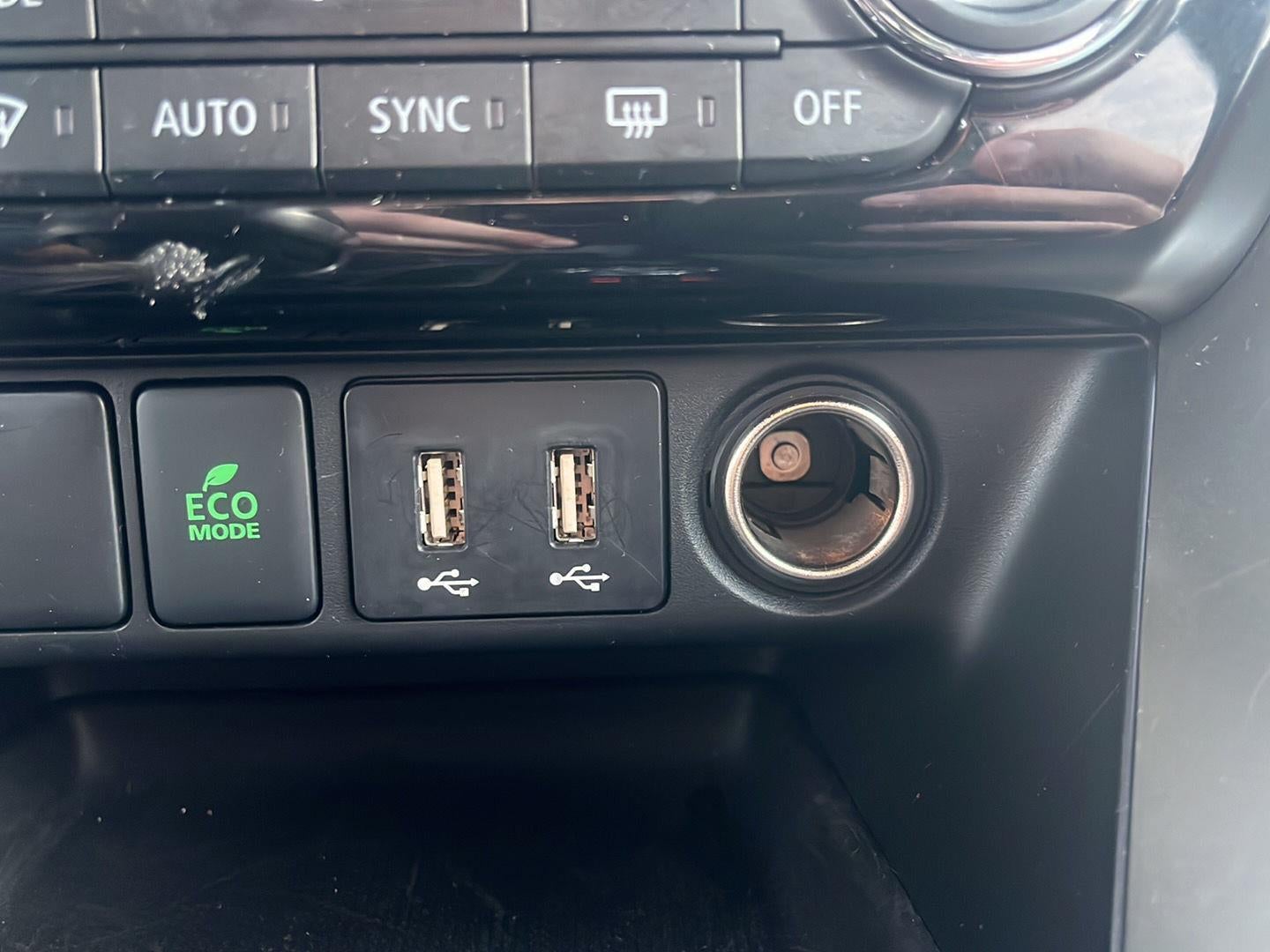 2025 Mitsubishi Eclipse Cross SE