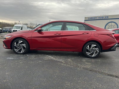 2025 Hyundai Elantra Limited