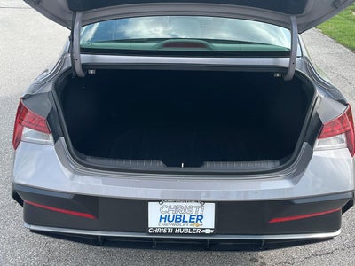 2025 Hyundai Elantra SEL Convenience