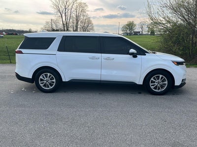 2022 Kia Carnival LXS