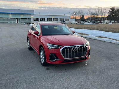 2025 Audi Q3 S line Premium
